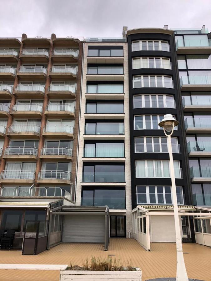 Klaproos - Modern Appartement Op Zeedijk Nieuwpoort Eksteriør billede
